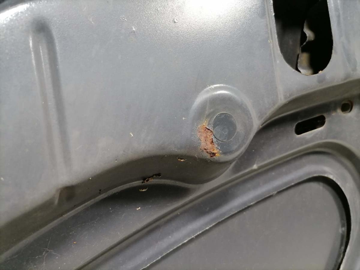 VW Fox original Motorhaube LI7F Uranograu Bj.2010